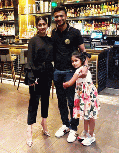 Shakib Al Hasan with his family