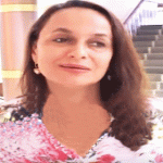 Soni Razdan Bio Height Husband...
