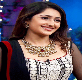 Sayesha Saigal Age